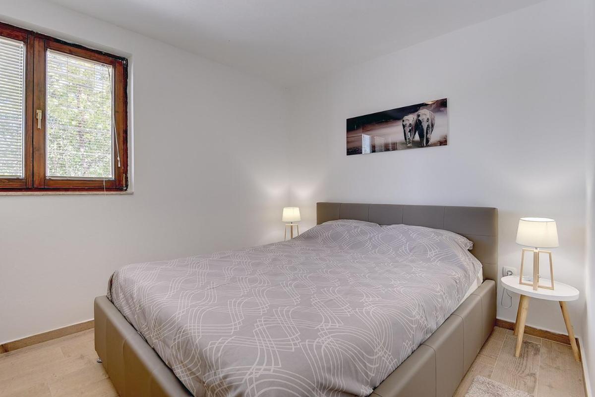 Villa Jela Medulin Buitenkant foto